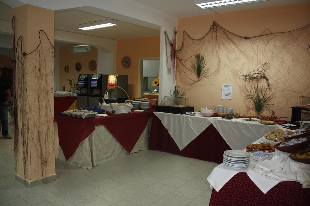 Hotel Domus 3*