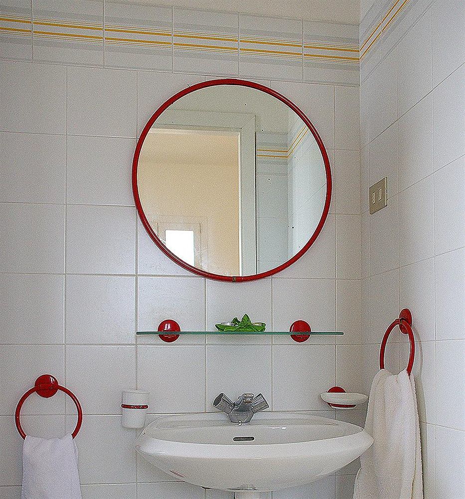 Domus Hotel